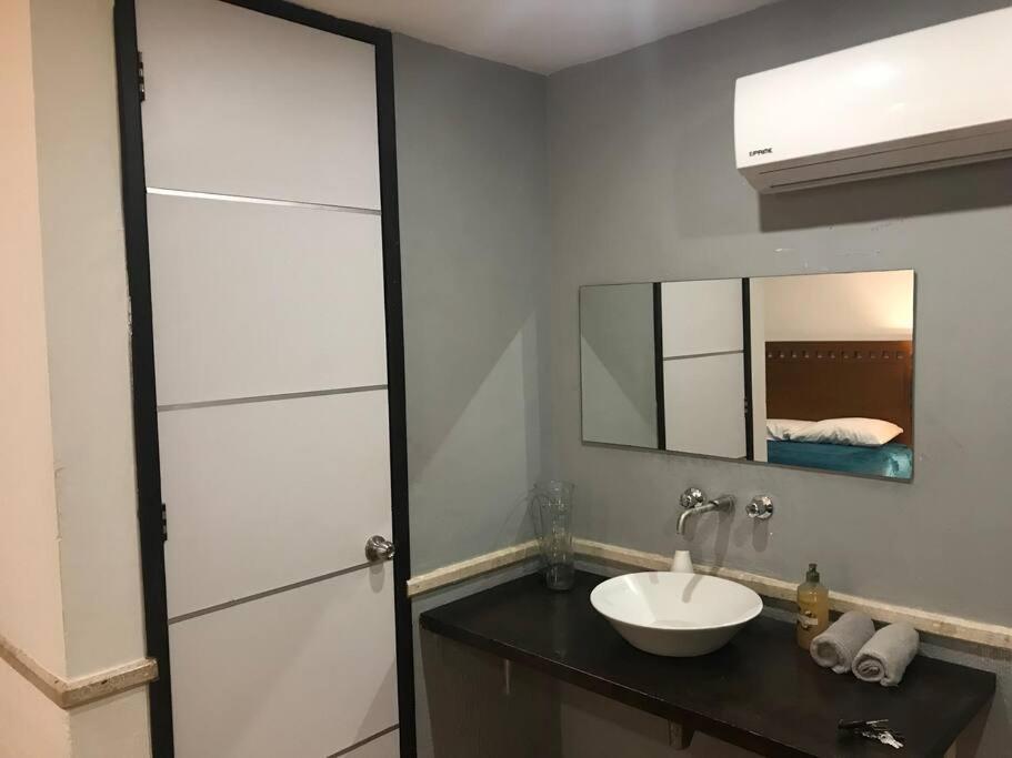 Comfortable And Central Cancun Apartment Exterior foto
